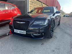 کرایسلەر 300